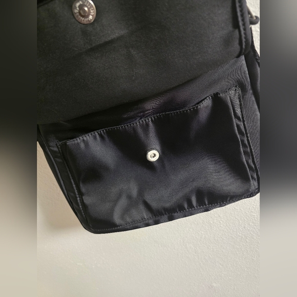 Bearpaw Black Crossbody - Picture 6 of 8